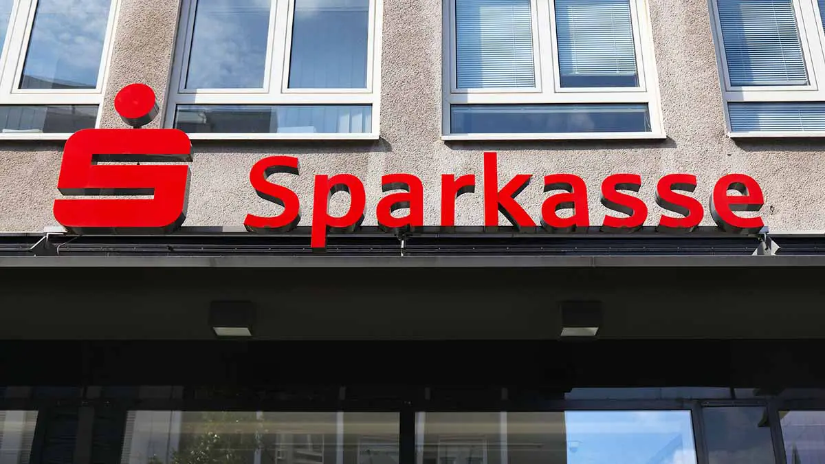 ドイツ最大級銀行グループ「スパルカッセン」2026年までに仮想通貨取引を提供へ＝報道 – 仮想通貨ニュースメディア ビットタイムズ