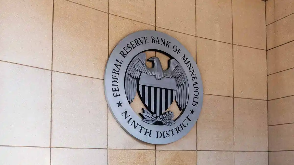 ミネアポリスFRB総裁「仮想通貨は役立たず」ステーブルコインも"バズワード・サラダ"と一蹴