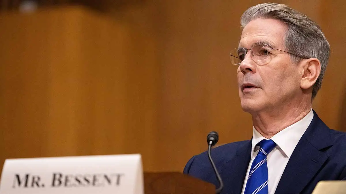 ベセント米財務長官「エルサルバドルに移転すべき」仮想通貨規制拒否に言及（U.S. Treasury Secretary Besent suggests relocating to El Salvador, citing opposition to crypto regulation）