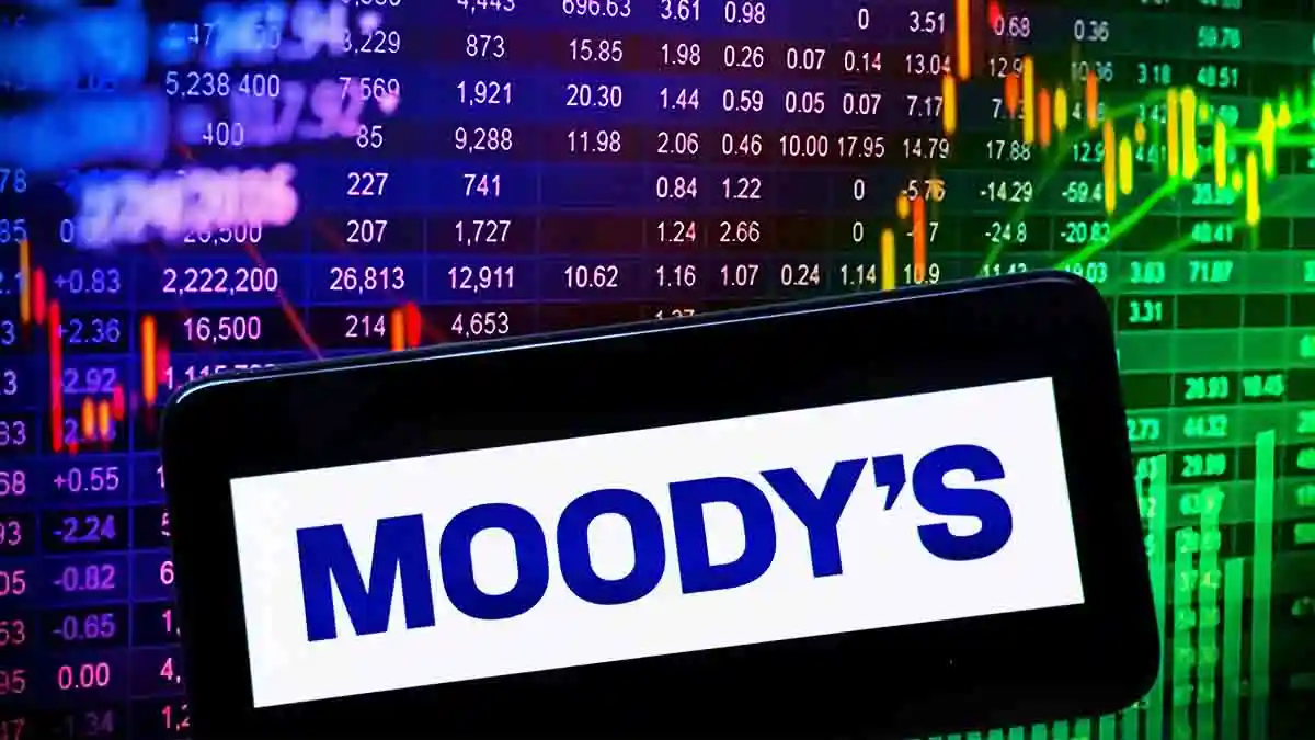 ムーディーズが業界初の一手、信用格付けデータをオンチェーン化｜金融インフラに変化