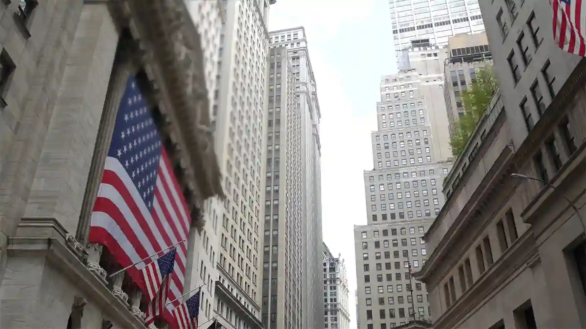 クラリティ法案に銀行ロビー攻勢、マークアップ「5月延期」観測が浮上